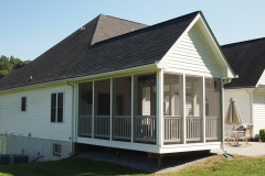 Sykesville Rd. - Screened in Porch in West Friendship, MD